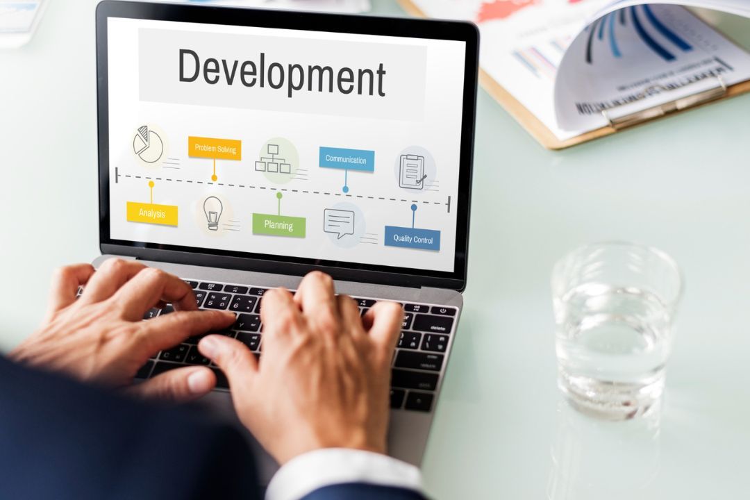 No-Code vs. Custom MVP Development: Which One Should You Build First in 2026?